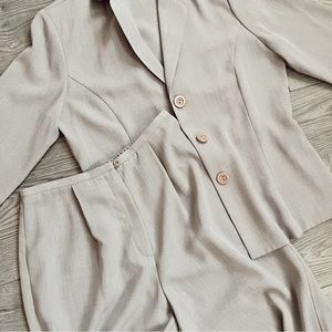 pastel purple pantsuit 💜